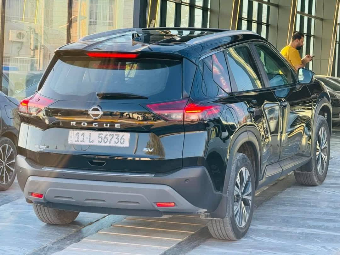 نيسان روج 22 كلين 
السعر 163 $$
ماشية 29 الف 
محرك 1500 توربو
مواصفات اس في بلاص 
بانورما 
كشنات جلد
تدفئة كشنات وستيرن 
بردات خلفية 
تشغيل عن بعد
كفالة عامة من التبديل والصبغ والايرباك
رقم بغداد باسمي
 حادثها موضح بالصور 
مكانها ديالى خانقين 
للتواصل ***********
