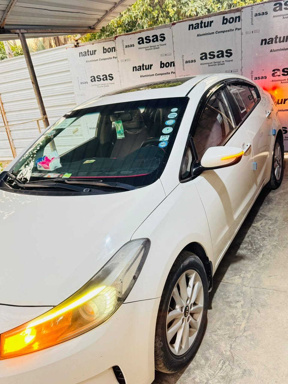 السلام عليكم .
كيا سيراتو 18  .سليمانية الرقم الجديد #بأسمي .مكفولة كفالة عامة ماشية  110كم

استخدام شخصي .

فتحة.مري شفط.  اشارة بالمري .مود درايف 6نمر  ثلاجة. بالجكمجة. ارضيةجلد .تحكمات جهتين. 

تدفئة🥵 تبريد 🥶 مكينة 1600. دوش

السعر 150$ بيهة مجال بسيط

مكاني واسط الصويرة 

***********

***********
