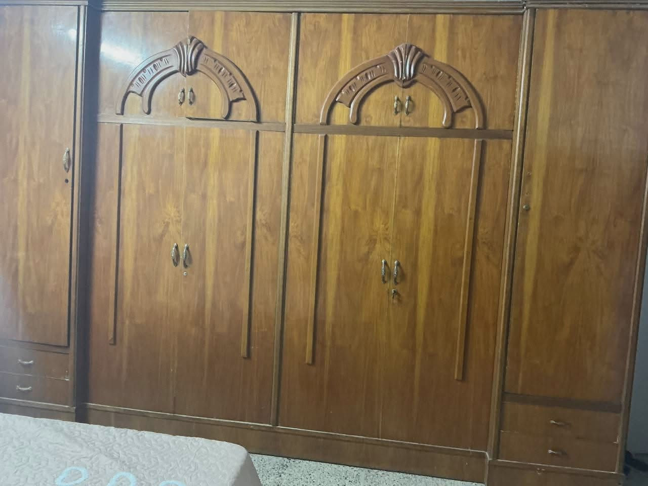 غرفة نوم صاج نظيفة حيل 8 قطع ب 500 وبيها مجال


**إذا كنت صاحب هذا الإعلان وتريد حذفه لأي سبب، رجاءا أرسل رسالة إلى الدعم الفني**