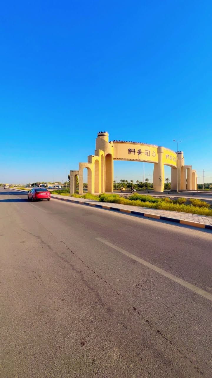 ✨ عقارات الأسد ✨

📍 قرب بوابة الحلة (الفندية)

تتوفر حالياً عدة عروض مميزة لقطع أراضٍ للبيع بمواقع حيوية ومناسبة للسكن أو الاستثمار.

🏡 4 قطع أراضٍ للبيع — جميعها بسند 25

1️⃣ العرض الأول
▫️ المساحة: 600 م²
▫️ الواجهة: 20 م
▫️ النزال: 30 م
▫️ تجاري
▫️ تحويل مباشر

2️⃣ العرض الثاني
▫️ المساحة: 420 م²
▫️ الواجهة: 35 م
▫️ النزال: 12 م
💰 السعر: 70 مليون
✅ قابل للتفاوض بشكل بسيط

3️⃣ العرض الثالث
▫️ المساحة: 200 م²
▫️ الواجهة: 16 م
▫️ النزال: 13 م
▫️ ثاني قطعة عن خدمي الفندية
💰 السعر: 43 مليون
✅ قابل للتفاوض

4️⃣ العرض الرابع
▫️ الواجهة: 10 م
▫️ النزال: 20 م
💰 السعر: 25 مليون
✅ قابل للتفاوض
📍موقع مميزوحيوي

📢 تنويه مهم

حرصاً على الوضوح مع الجميع، تم إدراج الأسعار ضمن تفاصيل العروض.

نرجو من الأخوة المتابعين الكرام الالتزام بالاحترام في التعليقات، والابتعاد عن الاستهزاء أو التعليقات غير الجادة.

للاستفسار أو التفاوض يرجى التواصل على الخاص، وأهلاً وسهلاً بالجميع.

الاتصال على الارقام التاليه او زياره #مكتب #عقارات #الاسد
الكائن في قضاء المحاويل حي ١٧ قرب #مقهى الصياد

***********/ ***********/ ابواسد.
