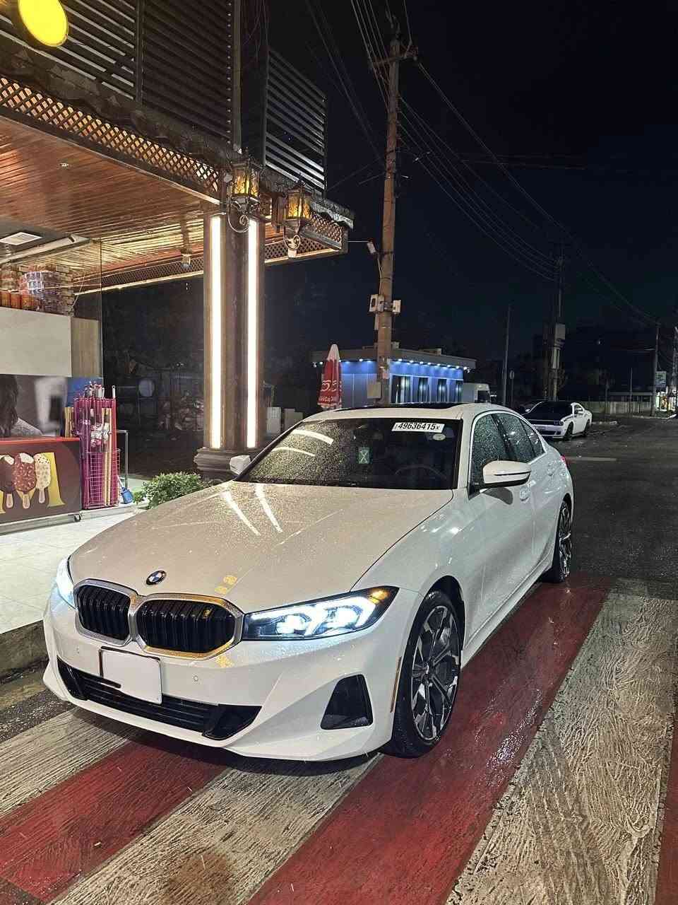 للبيع 

Bmw 330i 2025 
Sport line 
ماشيه الف ميل فقط يعني زيرو 
كشنات جلد هيتر و كهربائي 
ستيرين هيتر 
ليد داخلي 

 السياره بيهه فقط قطعتين تبديل بلادي نفس اللون

السياره بدون صبغ بدون دواخل بدون ايرباك 

للاستفسار 
***********
