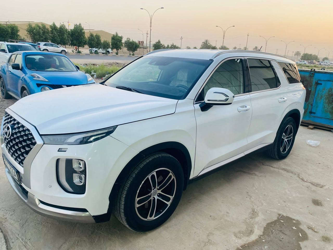 سلام عليكم للبيع بالسايد موديل ٢٠٢١ رقم اربيل بيها صبغ ٣ قطع فقط بدون شاصي ولغد سيارة جاهزه من كلشي السعر ١٩٥ اتصال ***********
