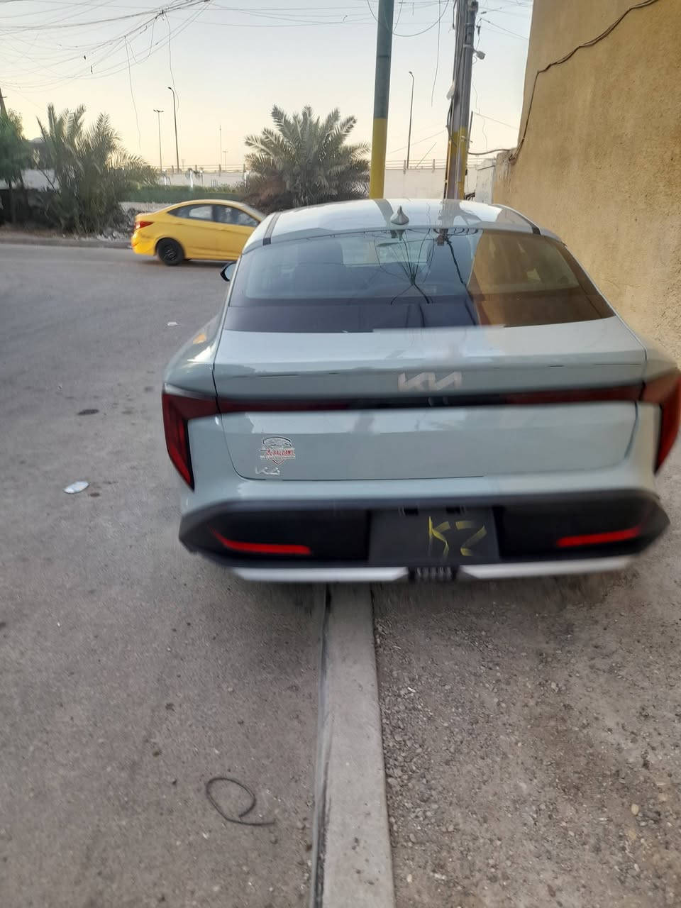 السلام عليكم 
سياره k4 البيع فقط بدون امراوس 
كلشي موظح عدكم  داخل بالفيديو 
الاتصل ع هذا الرقم 
***********
