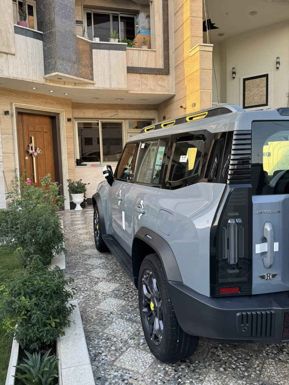 عيد اضحئ مبارك
جيتور رقم بغداد T2 لون سمنتي

داخل زيتوني السياره جديده ماشيه

22 Km  ضمان شركة هارم بعدها بضمان 

للاستفسار *********** مكان السياره بغداد
