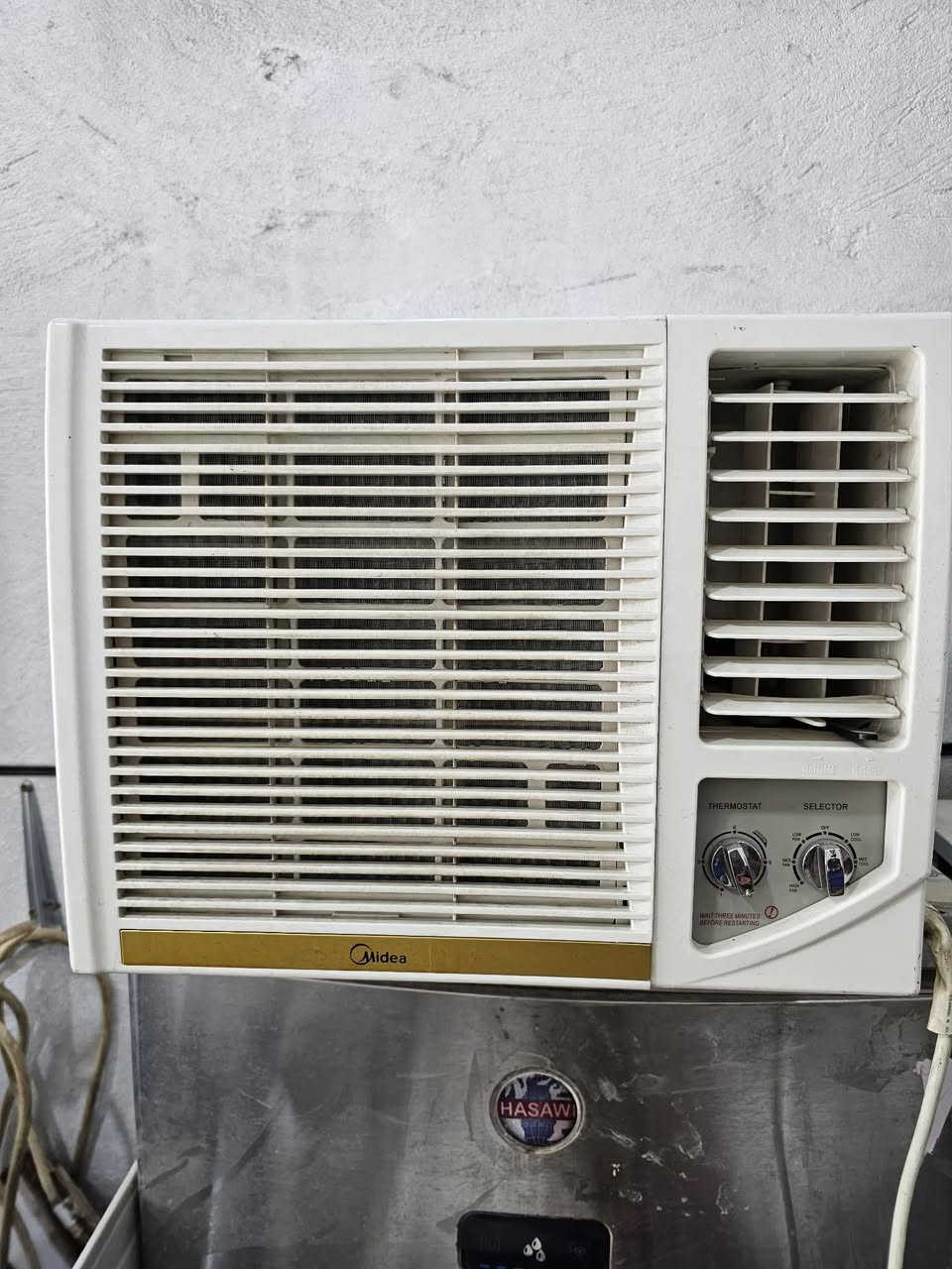 مكيف كلش نضيف ستعمال قليل للبيع السعر 150 واحد طن


**إذا كنت صاحب هذا الإعلان وتريد حذفه لأي سبب، رجاءا أرسل رسالة إلى الدعم الفني**