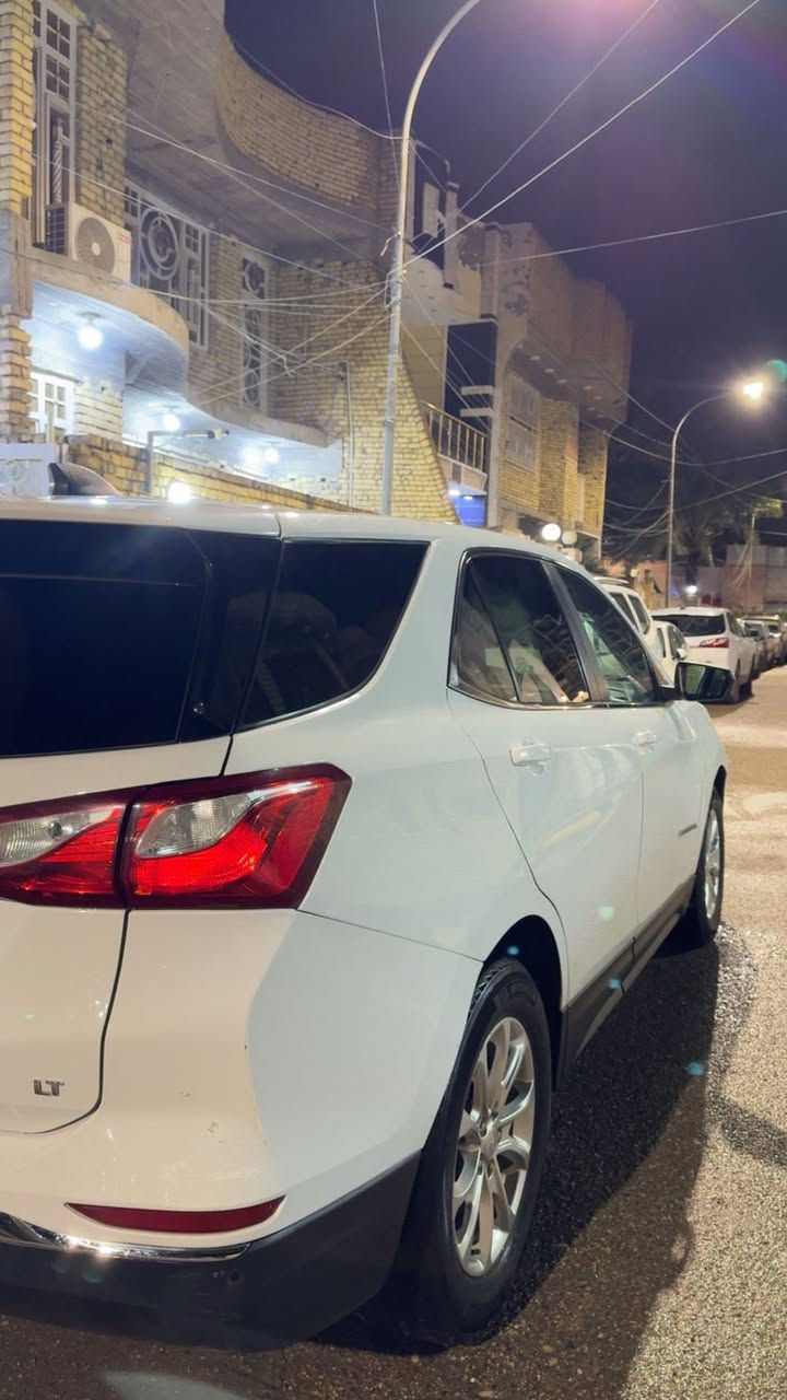 السلام عليكم
شوفرليت ايكونكس للبيع الموديل 2021رقم واسط 
اللون ابيض السونار مرفق مع الصور السيارة ماشية 100km كشن كهرباء جنطة شفط وكهرباء تحكم ستيرن مانع انزلاق تحديد مسار السعر 147 ورقة وبيها مجال بسيط جدا العنوان واسط الكوت للاستفسار مراسلة الصفحة او الاتصال على الرقم ***********
