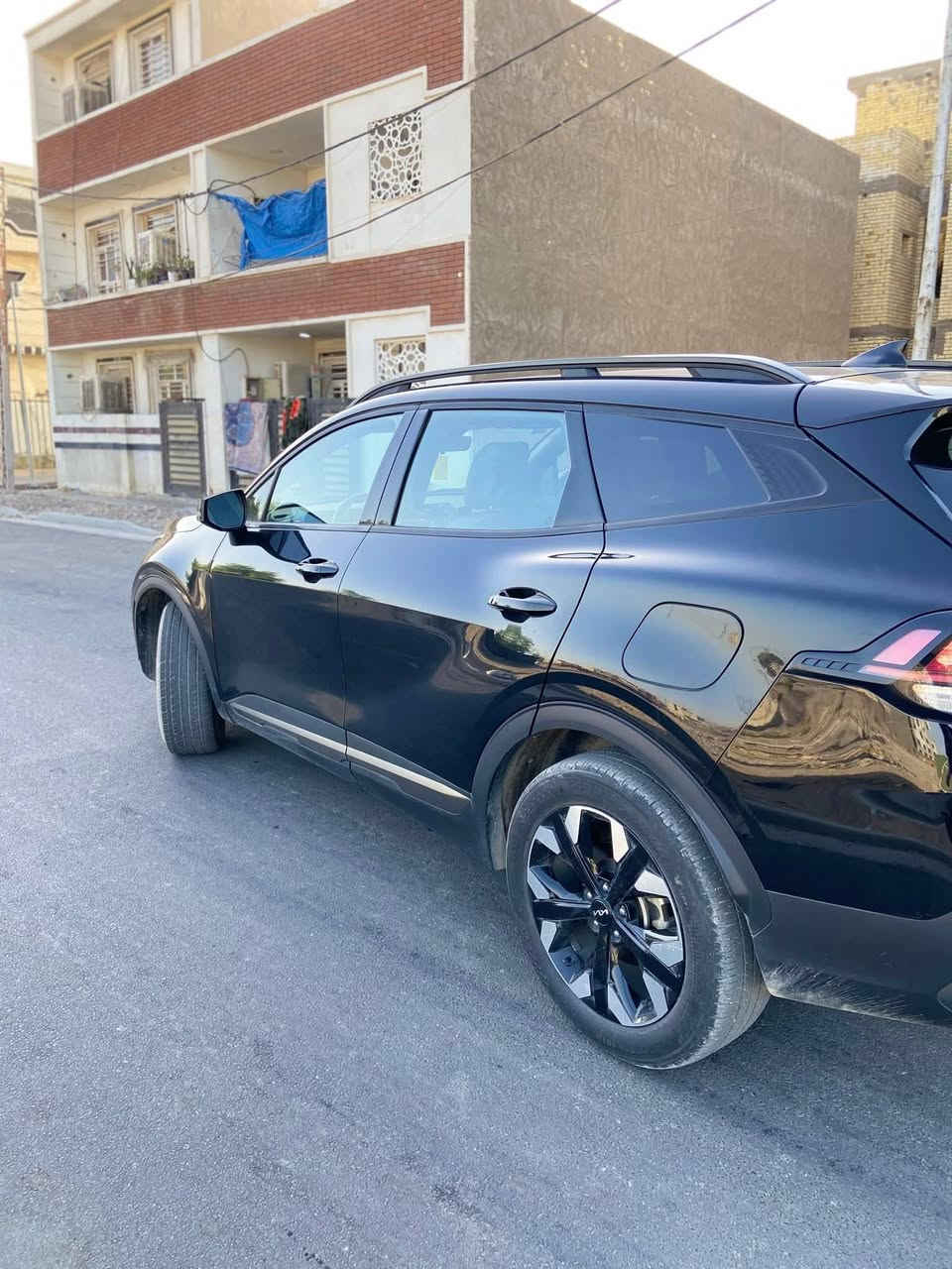 السلام عليكم 
كيا سبورتج 2023 للبيع  او مراوس

 وارد أمريكي  

محرك
 2500 
رقم بغداد  باسمي

 المواصفات 
لدات
ترحيب 
شاشه متصله 
حساس خلفي امامي
مانع اصطدام امامي، خلفي
تحديد مسار 
 كار بلي رادارات 360 كامرا خلفيه
 4 وضعيات قيادة
لايت زينون
اطفاء ذاتي 
شحن واير لس
هاندبريك بصمه
بنوراما 
كشنات جلد و كهرباء 
وتدفئه واستيرن تدفئه 
صندوق كهرباء
تنبيهات عند فتح البيبان 
اوتو هولد وبعد بيها موصافات

حادثها جاملغ ونص من البنيد (قطعتين)

السعر205 وبيه مجال بسيط

اي ستفسار اتصل او واتساب 
***********
