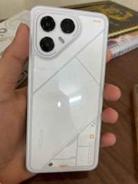 بوفا 7 التراجهاز اخو الجديد ملحقات كامله رام 12+12 ذاكره 256 كامره 108...