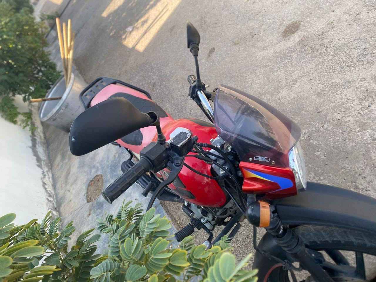 السلام عليكم درجه بوكسر جبلي 21  
المكان شهربان 
السعر ٦٠٠ 
للعلم اوراق سحب. 

***********
