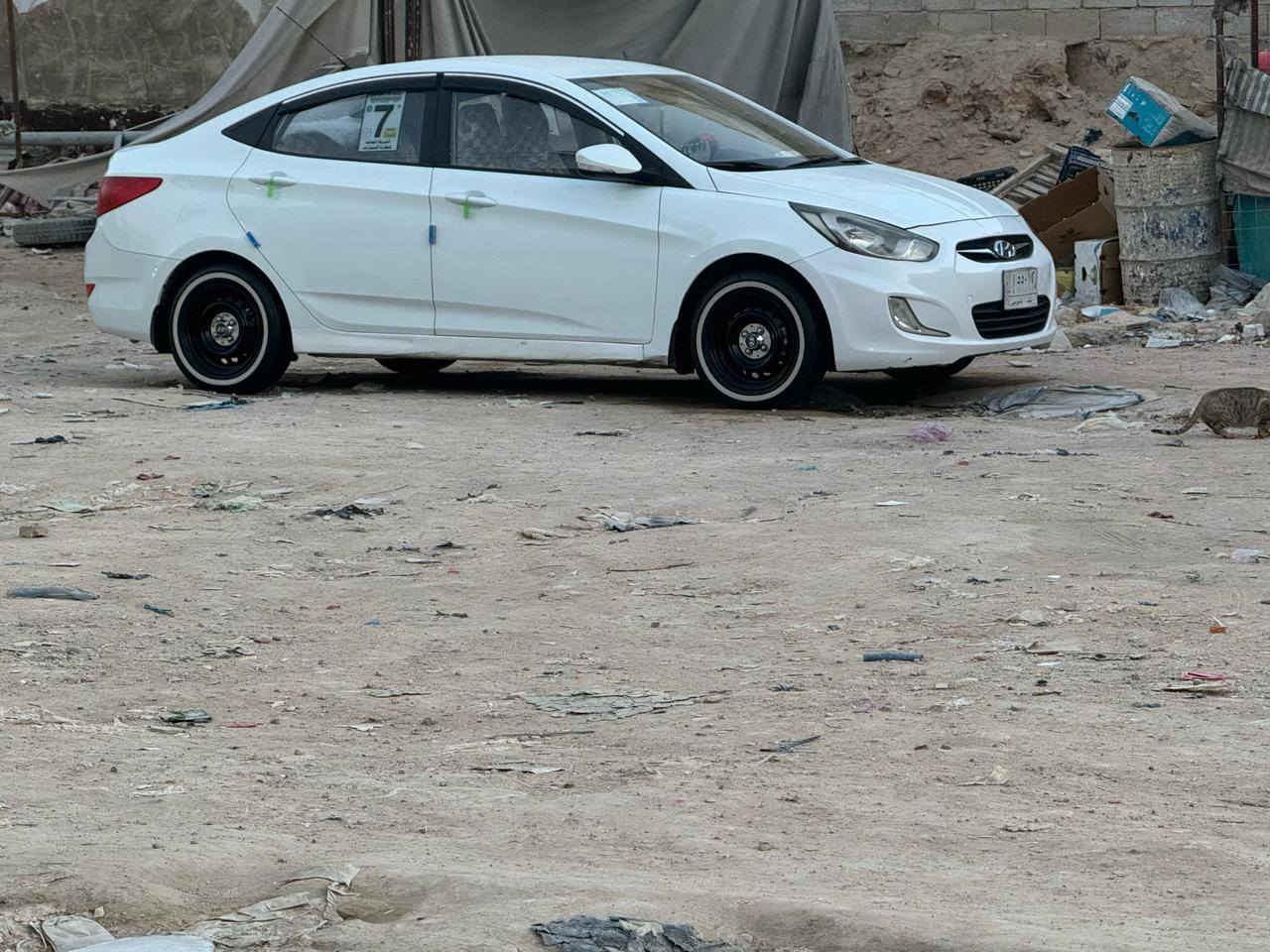 سلام عليكم اكسنت مديل 14 بسمي سنويه ماصاقطه سياره تخم تاير جديد حداديه هستوني سويتها جديده دبلات تخم جديد سياره متعوب عليها لله شاهد بيها بارد شبر باب سدر وبجاملغ لوره صبغ قليل كلش بدون ضربه مكاني نجف لستفسار اكثر ***********

