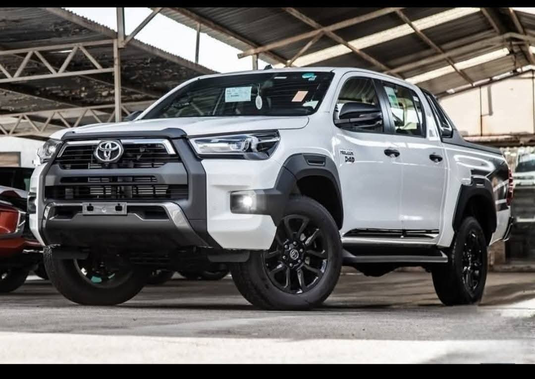 #هايلوكس_ادفشر_عبد_الطيف_2024 مششى قليل{ شبه زيرو} 
#دفعة 8000 والباقي اقساط شهريه
​محرك البنزين (V6)
​ناقل الحركة: أوتوماتيكي بـ 6 سرعات.
​نظام الدفع: رباعي (4x4) مع دبل ثقيل وخفيف وقفل دفرنش (Diff-Lock).
​محرك الديزل (Turbo):
​نظام الدفع: رباعي (4x4).
​الجنوط: ألمنيوم مقاس 18 إنش 
​النظام الصوتي: 6 سماعات.
​كاميرات: نظام الرؤية المحيطية (4 كاميرات 

#للاستفسار 0792730033


**إذا كنت صاحب هذا الإعلان وتريد حذفه لأي سبب، رجاءا أرسل رسالة إلى الدعم الفني**