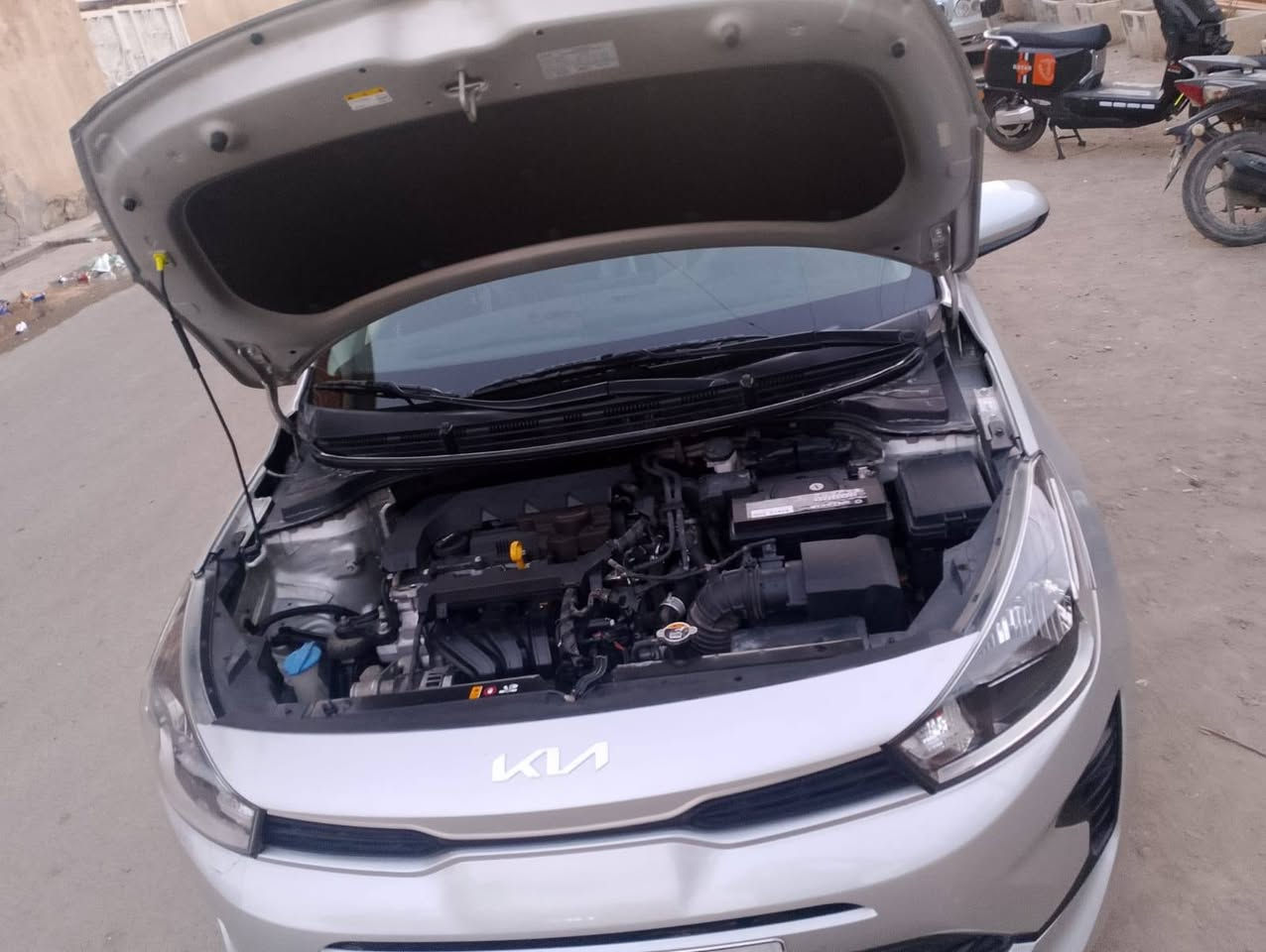 كيا ريو 2023 فئة S
محرك 1.6 لتر 4 سلندر
قير أوتوماتيك CVT
دفع أمامي
اقتصادية جداً بالبنزين
شاشة 8 إنج مع Apple CarPlay و Android Auto
كاميرا خلفية
بلوتوث وتحكم من المقود
كروز كنترول
مقاعد قماش
تبريد ممتاز
حساسات وأنظمة أمان ABS ومانع انزلاق
السيارة استخدام شخصي ونظيفة ماشيه 23 ميل

السعر 127


**إذا كنت صاحب هذا الإعلان وتريد حذفه لأي سبب، رجاءا أرسل رسالة إلى الدعم الفني**