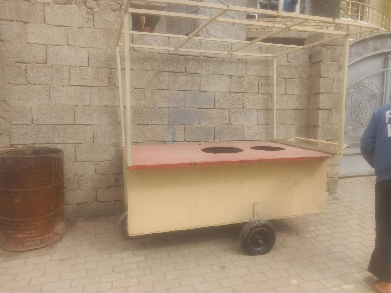 السلام عليكم
عرابة مل لبلبي 
السعر 110 الف 
الاستفسار ***********
