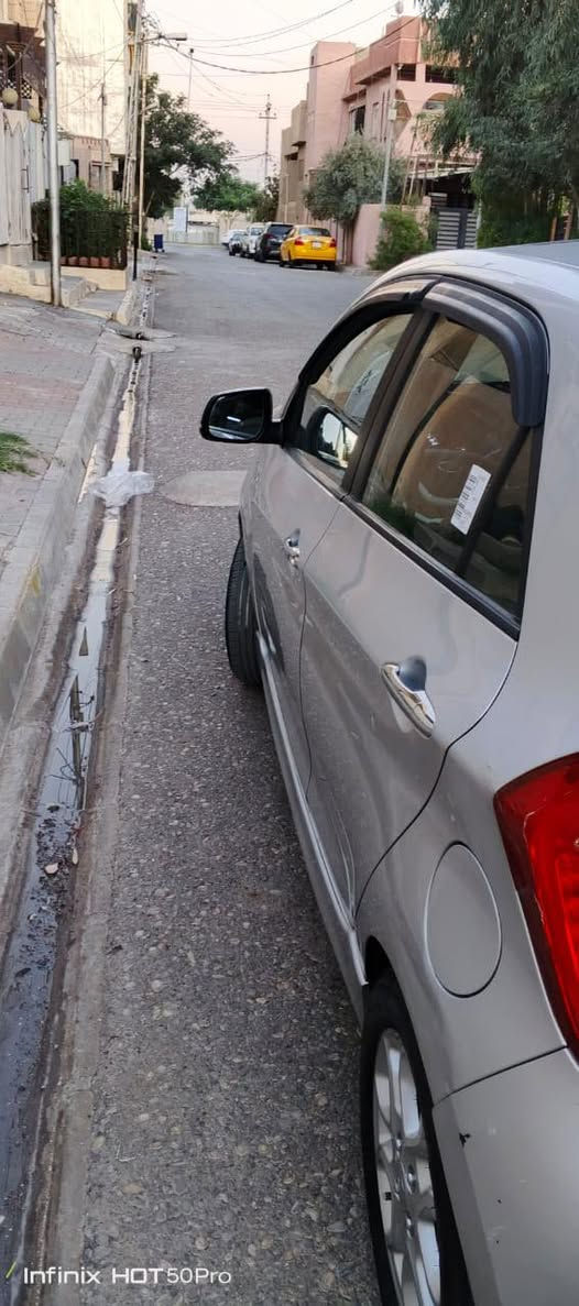 السلام عليكم  بيكانتو موديل 15 للبيع فول مواصفات رقم اربيل بأسمي بيه جاملغ يسار صبغ مو حادث تخم تاير سياره كامله  هاي عندي انضربت بدلت باب اصلي وبيه بارد باب السايق و سونارهة موجود ماشية 89 الف و عندي انضربت الباب خلف السايق وبدلتهة  بلاديه سعرهة 80 بي مجال ((للبيع فقط بدون اقصاد ولا مراوس ))السيارة كلش نظيفه للاستفسار الاتصال***********
