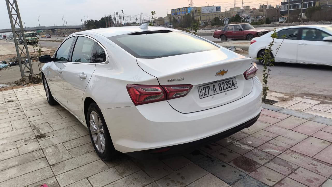 � للبيع شفروليه ماليبو LT موديل2022
سيارة نظيفة جداً واستخدام شخصي، محافظة عليها بشكل ممتاز، ومناسبة للي يريد سيارة حديثة وبسعر مناسب.

🔹 الموديل: 2022
🔹 الفئة: LT
🔹 اللون: ابيض
🔹 الاستخدام: شخصي
🔹 الحالة العامة: كفاله عامه من الصيغ والتبديل
✨ السيارة نظيفة من الداخل والخارج، مكيفها بارد ثلج 
💰 السعر المطلوب:140
🔹رقم الموبايل :***********
مكانها الناصريه مركز
