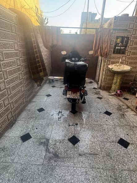 سلام عليكم دراجه دايوان جبلي مبدل بيه جاملق كلاسك لجماليه دراجه موديل ٢٣ امانت الله جاي اشتغل بيه ولا موكفتني دراجه خير من الله مكينه برقي ما مفتوح بيه سعره مليون ٧٥٠ قفل داجه بيه تنقص قليل تبخير ماكو ابد مستعجل عله بيعته مكاني بغداد المعامل *********** فقط وتساب للستفسار***********
