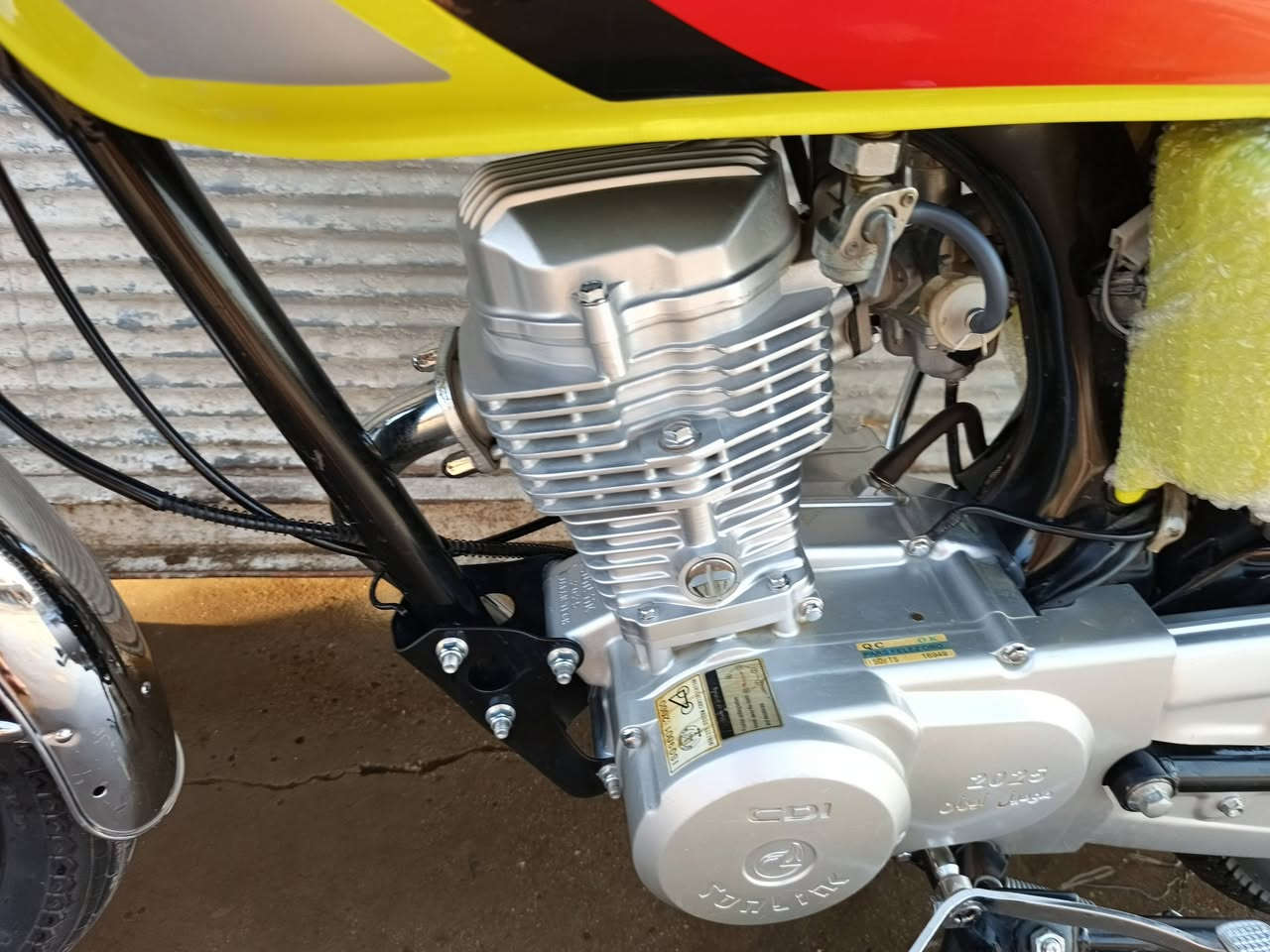 سلام عليكم دراجه نامه موديل ٢٠٢٥ حديدية *********** مكاني بابل جبله سعر ٦٠٠
