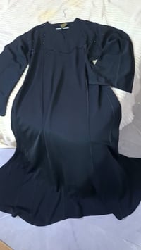 بشتات • جبب • أسود