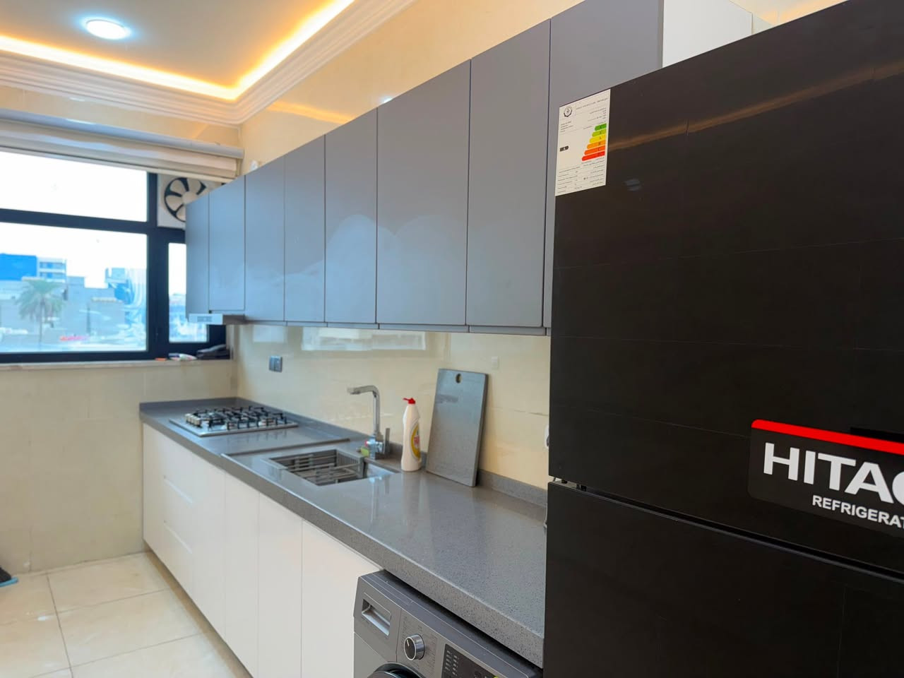 � شقق مؤثثة للإيجار – الكرادة 🏠
✅ غرفتان نوم
✅ صالة مريحة
✅ مطبخ متكامل
✅ حمام
✅ مؤثثة بالكامل وجاهزة للسكن
✅ مصعد حديث لخدمة السكان
✅ كراج خاص للسيارات
✅ مناسبة للعوائل والسكن الهادئ.

📞 للاستفسار والحجز:
***********

🏢 كما يمكنكم زيارة مكتبنا للاستفسار والحجز على العنوان التالي:
الكرادة داخل - مجاور دايموند مول / شارع علاء حداد.

🔹 شقق نظيفة ومجهزة بالكامل وجاهزة للسكن الفوري.
🔹 العدد محدود، والأولوية للحجز المؤكد.
🔹 أهلاً وسهلاً بكم في أي وقت للاستفسار أو المعاينة.
