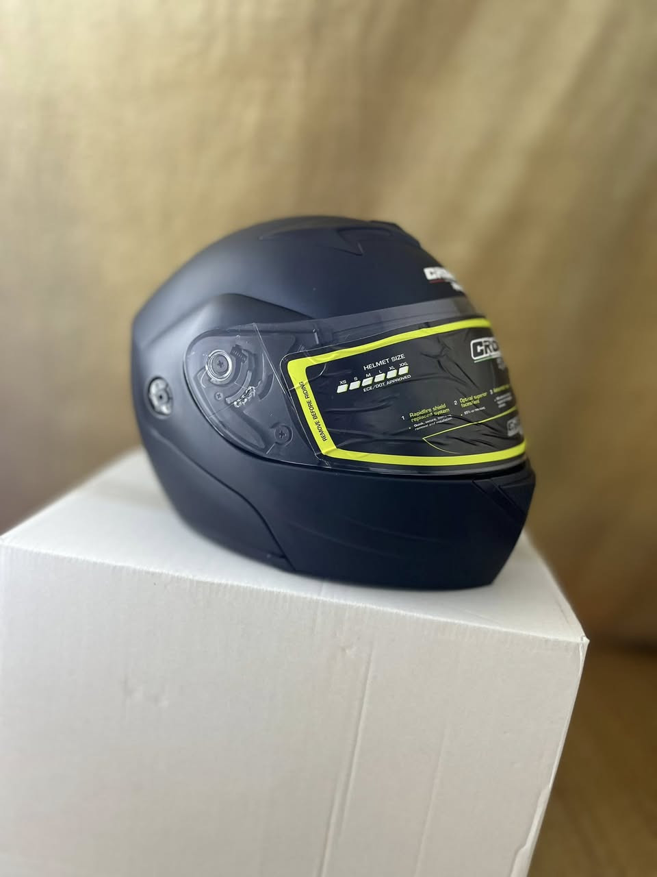 سلام عليكم
توفرت خوذه كروان لون اسود طافي🏴

قياس لارج او ميدل تلبس📏

فك قلاب مريح 

دبل جامه مضلل وشفافه🥽😎

فتحتين تهويهه حقيقيه

داخليهه قابله للازالهه والتنضيف

سعرهه 50.000الف فقط 
يتوفر توصيل لكل العراق 🚚


**إذا كنت صاحب هذا الإعلان وتريد حذفه لأي سبب، رجاءا أرسل رسالة إلى الدعم الفني**