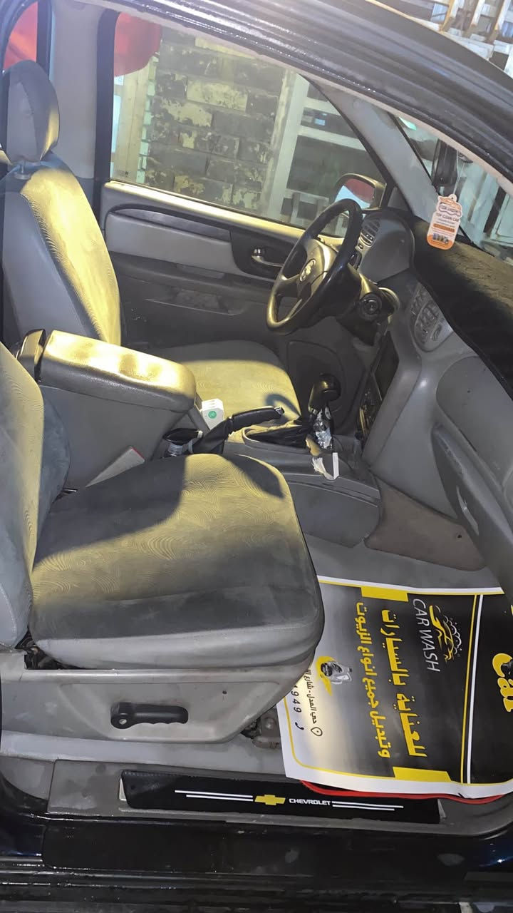 ***********
بلايزر 2008
شكل تاهو مكينه قبق ابيض
بغداد حي العدل Colombo, Sri Lanka
