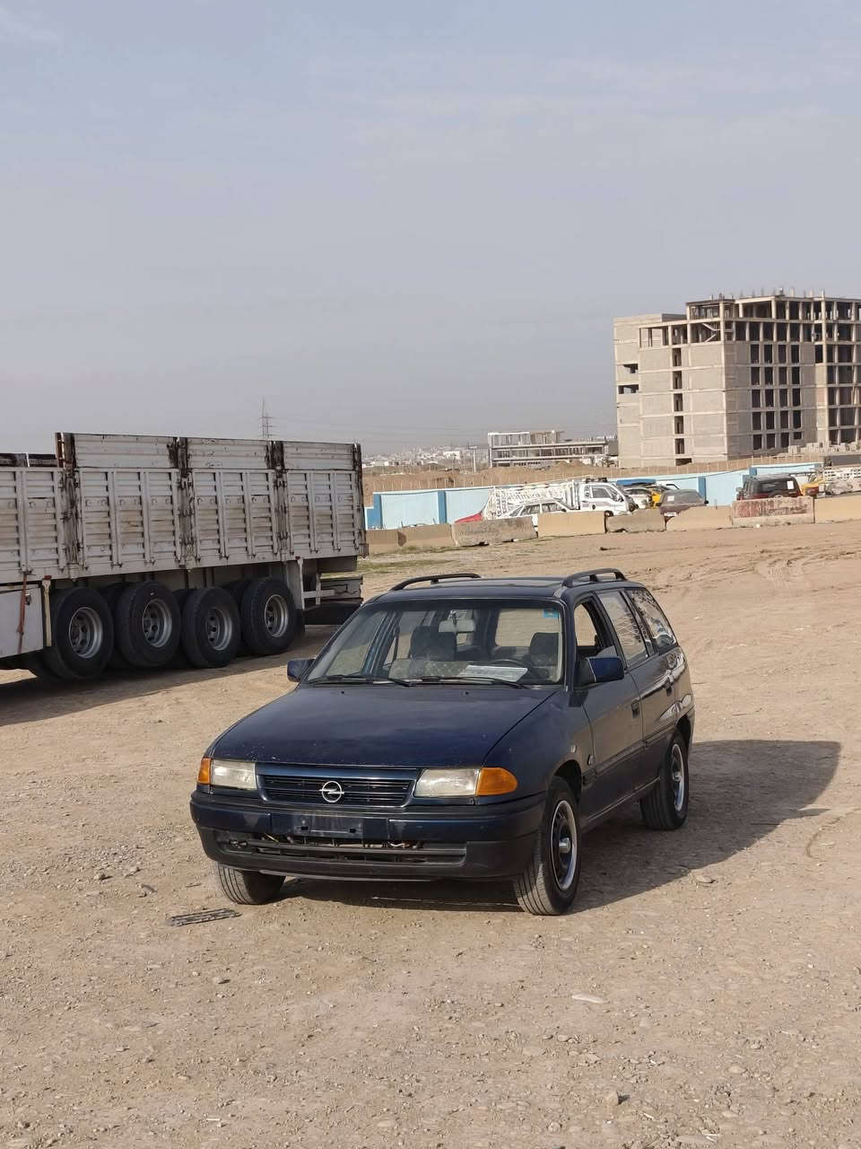 استر موديل ٩٢ محرك ١٦ كير شرط كهربائية كل شغال تايرات جديد دفتر بنزين بي رقم كركوك جديد سيارة جاهز رقم موبايل ***********
