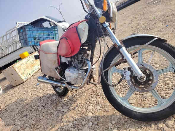 السلام عليكم سيفان 150 موديل 19 مكفول من كلشي الصبح ديرة وحدة
السعر 450 وبيه مجال حك الجية مكاني ديالى العظيم ***********
