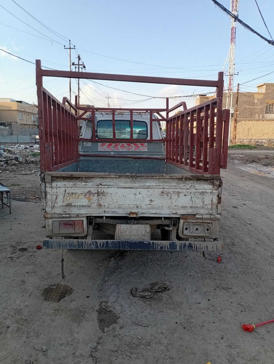 سلام عليكم ورحمه الله من رخصت الادمن عندي سيارة للبيع بسمي تحويل ثاني يوم مكاني ابو  غريب بغداد وهذا رقمي *********** السعر 45 وبيهة مجال للشراي
