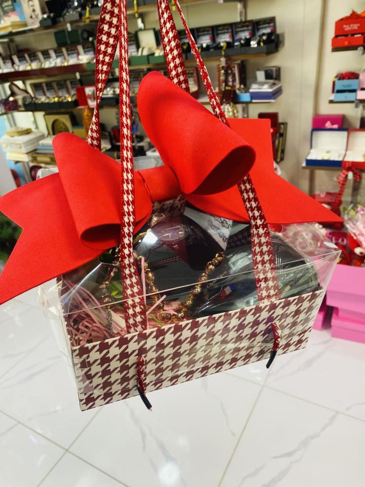 تجهيز هدايا شبابيه 
💕💕💕
العنوان قضاء بلد مقابل مستشفى العراق الاهلي


**إذا كنت صاحب هذا الإعلان وتريد حذفه لأي سبب، رجاءا أرسل رسالة إلى الدعم الفني**