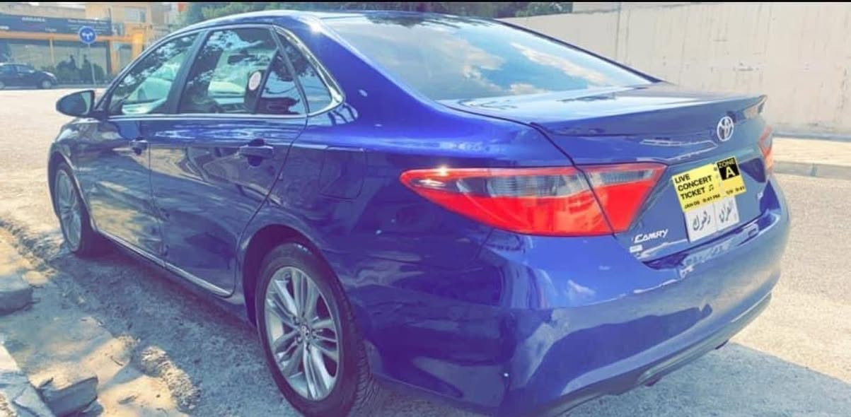 السلام عليكم ورحمة الله وبركاته
كامري للبيع 

رقم دهوك دولي شرط تحويل وغرامات

السعر 137 ورقه بيها مجال

موديل 2016 

لون نيلي

فئة : se  

شفتات ستيرين

كامره شاشه 

ماشيه 160الف مايل

 كير محرك شرط

تبريد تدفئه

صبغ جاملغ وباب وبنيد

شرط بدون دواخل

المكان العلم الهاتف : ‭ ***********
