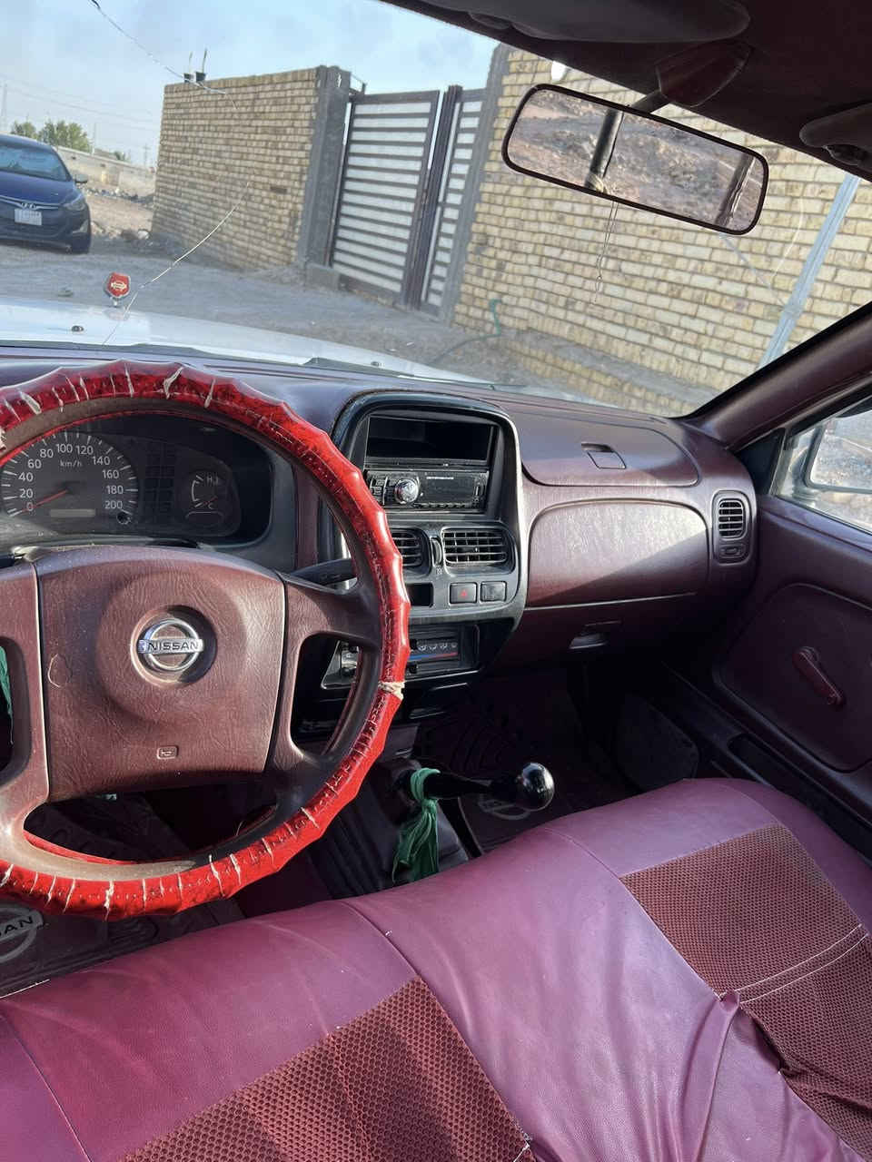 نيسان للبيع 2009 السعر 95 وبيها مجال قليل 
رقم نكليزي الجديد سنويه 2030 باسمي
مصبوغه عام جماليه 
العنوان الناصرية مركز المحافظه قرب جامعة ذي قار 
الشراي يتصل على الرقم ***********
