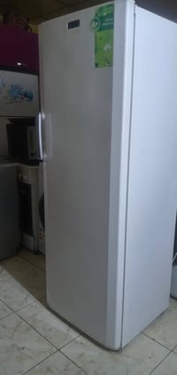 بيكو • فريزر عمودي • نظيفة