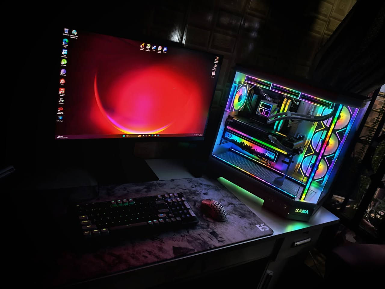 سيت اب كامل للبيع
تفاصيل الكيس 

AMD CPU RYZEN 7 7800x3d
 
AMD RADEON RX 7800XT SAPPHIRE NITRO+ ARGB LED 

AMD M.B ATX  X870 GIGABYTE GAMING WIFI6

RAM 2x16 (32G) DDR5 TFORCE 6000Mhz WHITE

COOLER THERMAL RIGHT FROZEN INFINITY 360 WH 

PSU SEGOTEP GOLD 850W FULLY MODELAR  PCIE 5.1 , ATX 3.1 (باور ابيض)

 M.2 GEN 4 512 G SAMSUNG 
(جيل رابع ...)

 CASE SAMA FULL TOWER 3021 WH 4 FANS ARGB

 GPU STAND 

5 FANS INFINTY ARGB WHITE

ARGB HUB 

3x Led Strips ARGB (٣ قطع)

ARGB LOGO AMD RYZEN

WINDOWS 11 PRO ORIGINAL ACTIVETED

الاكسسوارات

KEYBORD REDRAGON EISA K686HE MAGNETIC  75% 8K POLING RATE WIRED

MOUSE ATTACK SHARK R5 ULTRA Carbon Fiber 
 8K POLING RATE
 39g
من اخف الماوسات بالعالم 

HEADSET HYBER X CLOUD ALPHA S 7.1 BLUE WIRED

ماوس باد  ES وتر بروف 4 ملم
قياس 40×90 . ارقى ماوس باد بالسوك العراقي حالياً

تفاصيل الشاشة

 MSI MAG 274QRF QD E2

27in
1MS 
180HZ 
FAST IPS PANEL
2K  2560x1440
DISPLAY HDR 400  
SRGB 150%  
ADAPTIVE SYNC  
LOW BLUE LIGHT 
NIGHT VISION 
KVM SWITCH 
QUANTUM DOT COLOR

بغداد - الدورة 
السعر كامل  ٣,٧٠٠,٠٠٠ دينار
يعني ٣ ملايين و ٧٠٠


**إذا كنت صاحب هذا الإعلان وتريد حذفه لأي سبب، رجاءا أرسل رسالة إلى الدعم الفني**