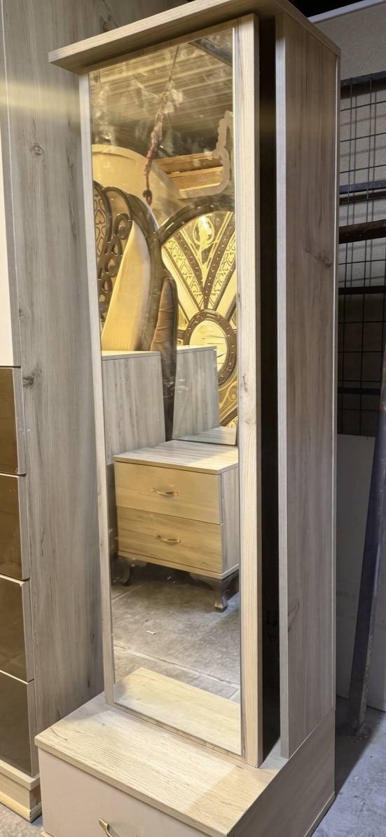 غرفه تركيه 8قطع نظافه 90%وسط 2سلايت جوانب بيبان العنوان ميسان حي الحسن العسكري بسوك معرض ابو كاضم مقابيل ابو جام (نشتري جميع الغرف تركيه والعراقية والكناتير دز خاص


**إذا كنت صاحب هذا الإعلان وتريد حذفه لأي سبب، رجاءا أرسل رسالة إلى الدعم الفني**