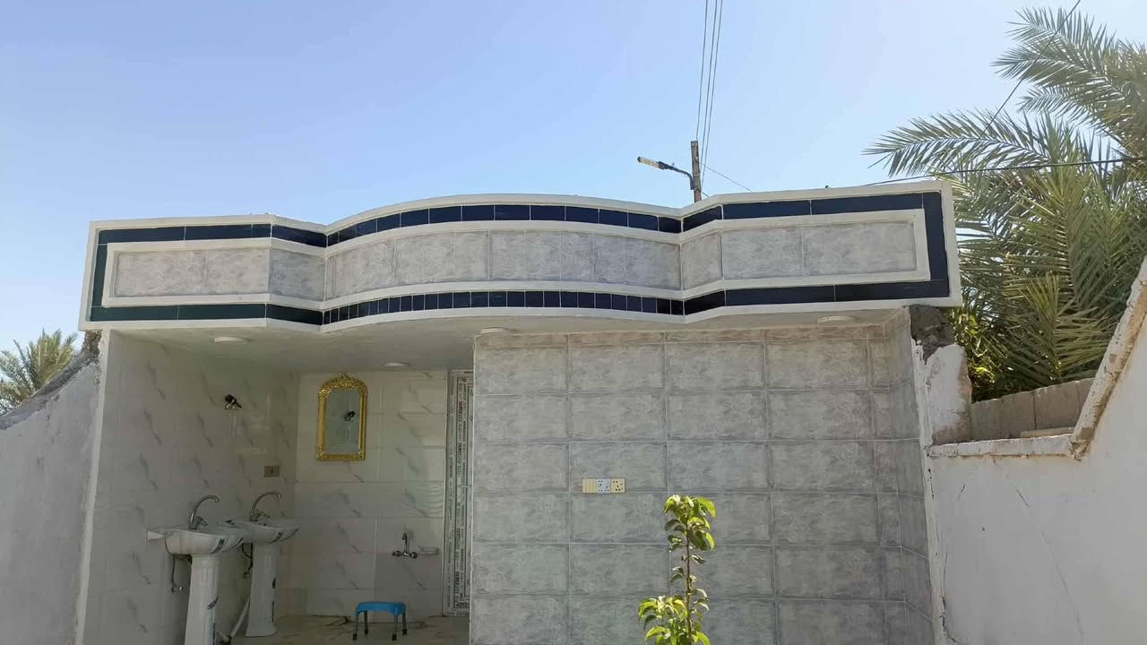 سلام عليكم 
اسطه سيراميك متفرغ حالين
اشتغل جدار ارضيه واجهات 
سعر م جدار6٫500
ارضيه 5٫500
رقم ه‍ ***********
