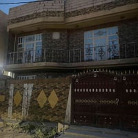 دار للايجار • طابقين • شارع ٦٠ خلف الزمردة