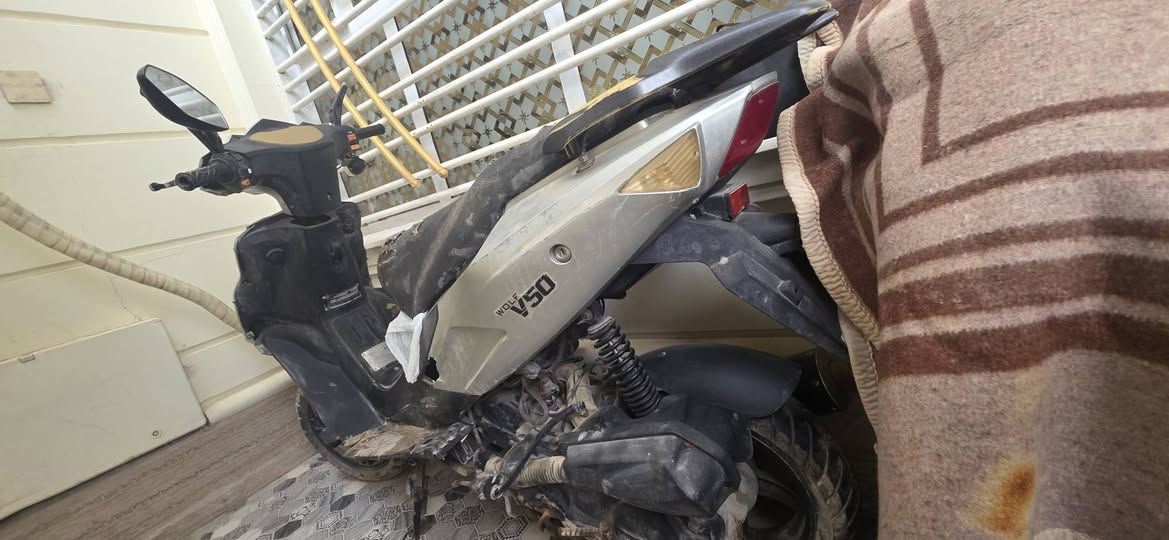 دراجه للبيع وارد امريكي بيها محرك كايم سرعتها 80 جديده موديل 23 سعرها 200 الف


**إذا كنت صاحب هذا الإعلان وتريد حذفه لأي سبب، رجاءا أرسل رسالة إلى الدعم الفني**