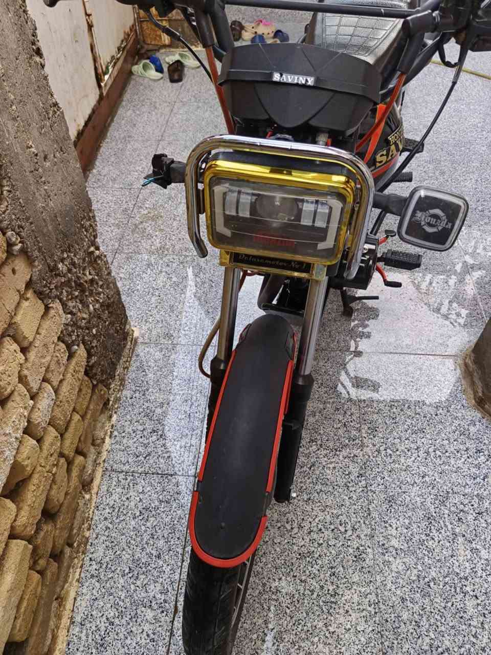 سيفان للبيع مديل 2025 أوراق سكنر.  ماشيه 5000فقط  سعر 925. مجال بصيط للشراي مكانً دوايه فرع ال بحمره  رقم ***********.
