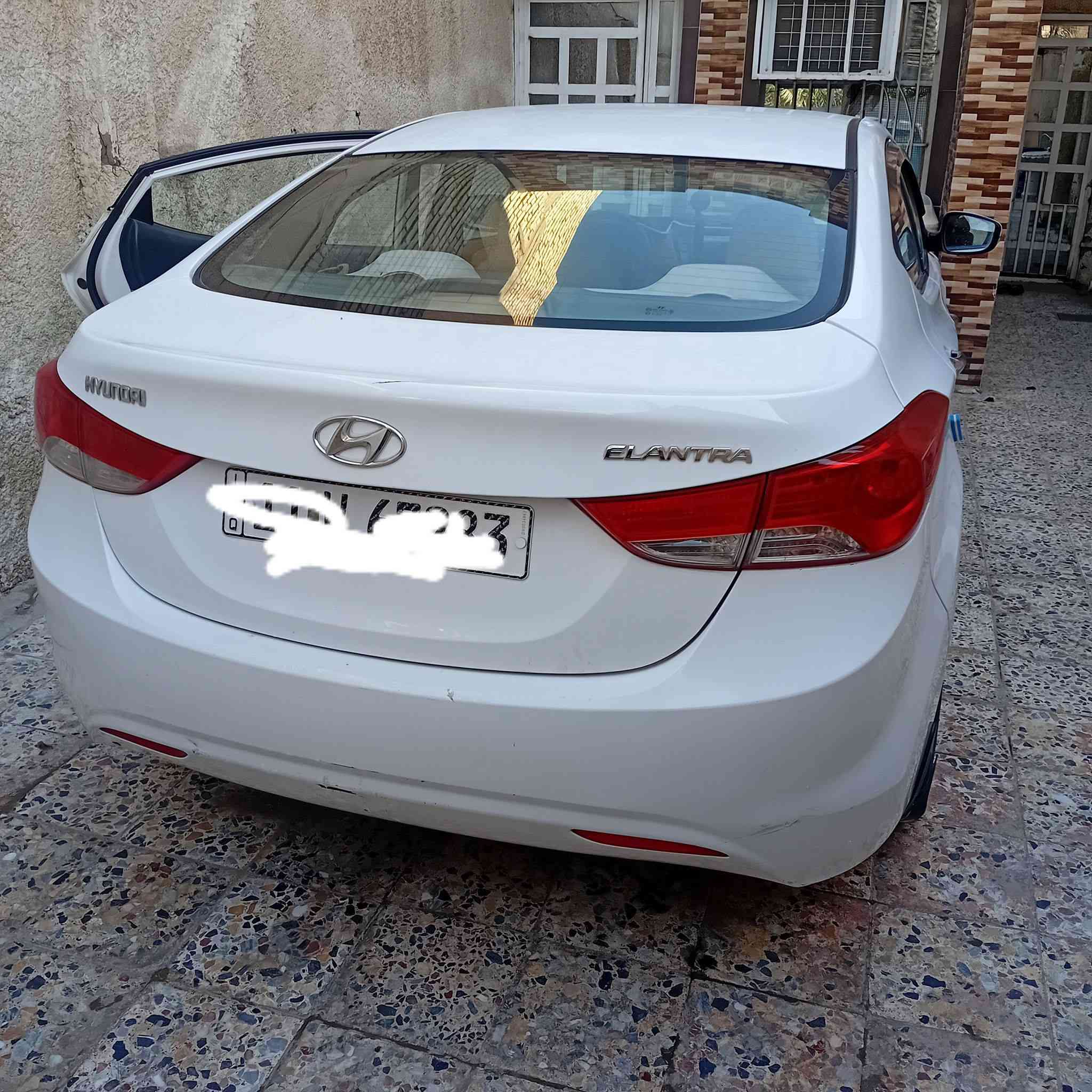 النتر خليجي مكفول ماعده اكو صبغ بلدواسه مكاني بغداد موديل ٢٠١٤ *********** مكينه ١٨٠٠ بغداد رقم انكليزي
