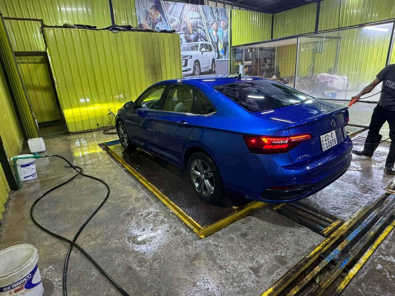 جيتا2024 رقم اربيل اب اسمي 
فئه S
وارد امريكي 
شاشه كيج ديجيتال
شاشه داخليه بلاديه
رادار جانبي
اطفاء  وتشغيل ذاتي عند الوقوف
اوتو ستوب
داخل بيجي
مثبت سرعه 
تحديد مسار  
ماشيه 46 الف
كل تفاصيل بل صور موضحة 

مكان السياره النجف للاستفار اكثر مكلف بل نشر   
*********** السعر 160 بيع اَو مراوس حسب القناعة
