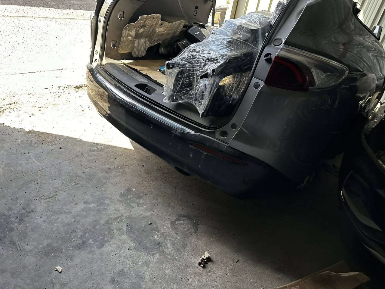 يعلن كراج عالم البيوك 📣📣📣
عن توفر كصات بيوك
#تفصيخ_بيوك انكليف 2021-2024
#تفصيخ_بيوك انكور 2020-2025
#تفصيخ_بيوك انفستا 2023-2025
#تفصيخ_شفروليت تريل بلايزر 2021-2025
#تفصيخ_شفروليت تراكس 2024-2025
بجم كامل 
كير + مكينه 
التفرعات كاملة 
بك لايت
لايت 
حدادة امامية كاملة
حدادة خلفية كاملة
تخم ويل كب 
كشر كامل (دعاميات + جاملغات +بيبان+ صندوق)
حوض خلفي 
النواعم كامله موجوده ✅
***********☎️
***********☎️
او مراسلتنا واتساب ماسنجر 📲
العنوان…
📍بغداد شارع الظلال مقابل صندوق الاسكان 
اهلا وسهلا بكم 🌹
يتوفر توصيل الى كل محافظات العراق
