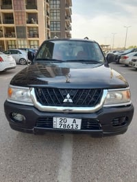 سيارة مسيوبيشي منتيرا بل القسط فقط سكن بغداد مديل ٢٠٠٢ السيارة جاهزة م...