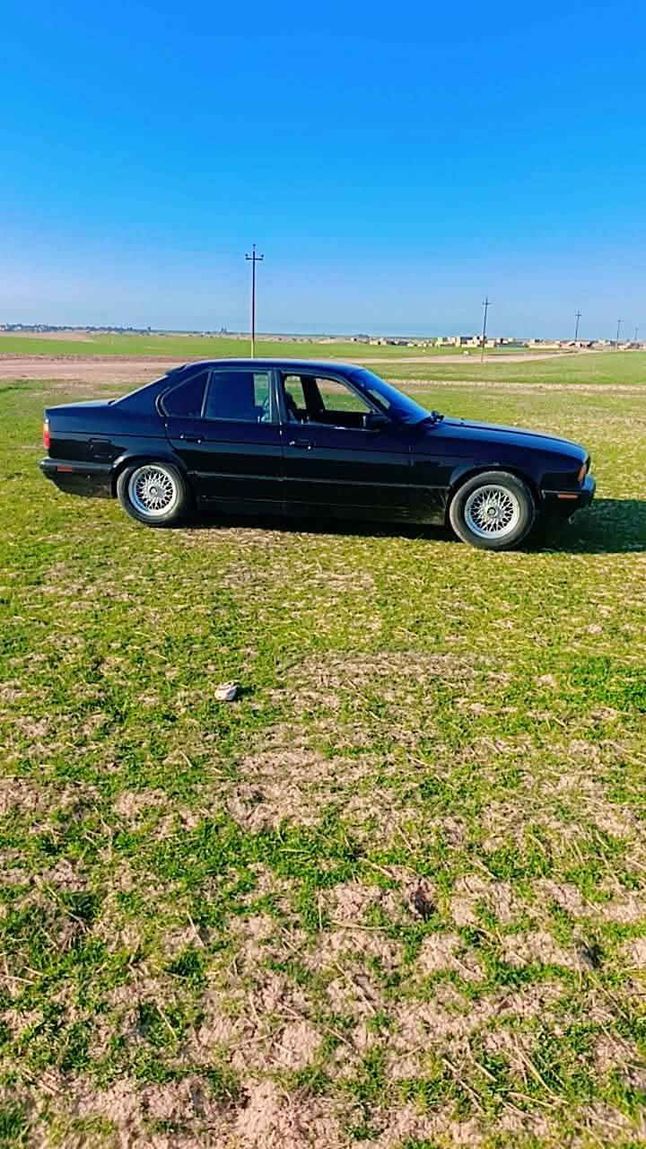 0778 375 0880 السلام عليكم بي ام للبيع والمقاوس كركوك, العراق
