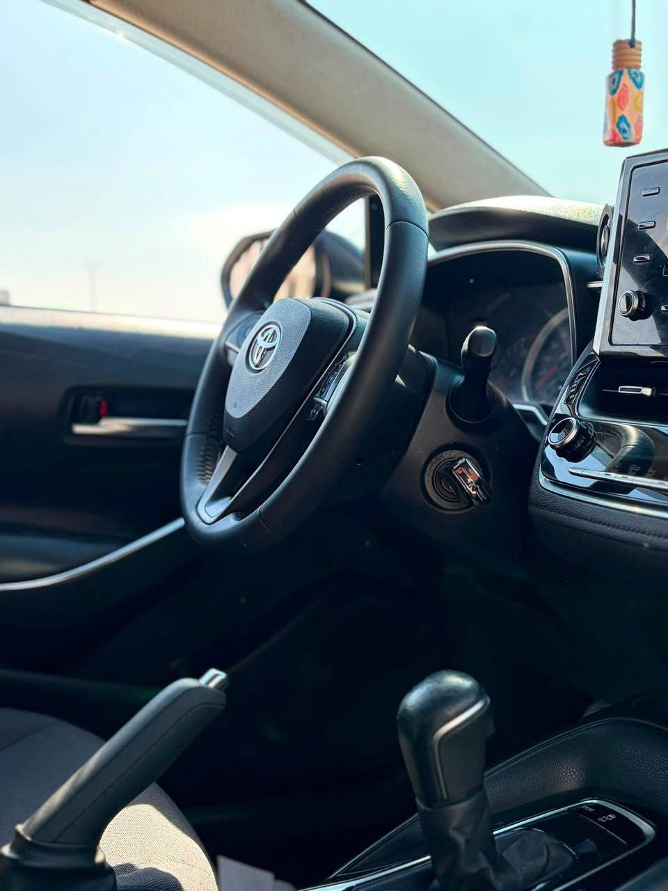 ⚫ _Toyota Corolla 2022_ ⚫  
_الفئة الثانية | فابريكا بالكامل_ ✅  
_عداد 122,000 KM_ 📍  
_صيانات توكيل بالفواتير_ 🛠️  
_رخصة سنة_ 📄  
_متاح الكشف في أي مكان_ 🔍  
_المعاينة مدينة نصر_ 📍

_المواصفات:_
_موتور 1600cc Dual VVTi | 120 HP_  
_فتيس أوتوماتيك CVT_  
_شاشة تاتش + بلوتوث + USB_  
_طارة مالتي + مثبت سرعة_  
_2 إيرباج + ABS + EBD + ESP_  
_تكييف ديجيتال تلاجة ❄️_  
_جنوط 16 سبور + فوانيس ليد_

_عربية زيرو بمعنى الكلمة، دواخل فابريكا_ 💎  
_اعتمادية تويوتا + استهلاك بنزين موفر + إعادة بيع نار_

💬 _متاح كافة أنظمة التقسيط والمبادلة_  
_مقدمات من 30% وأقساط لحد 5 سنين_

_ومنشن صاحبك اللي بيدور على الزيرو اعتمادية 👇_

_واتساب: http://Wa.me/+201099842363_ 📱  
_اتصال: 01099842363 📞

Toyota #Corolla #تويوتا #كورولا #2022 #الفئة_الثانية #فابريكا_بالكامل #عداد_122 #صيانات_توكيل #رخصة_سنة #اعتمادية #CarsForSale #عربيات_للبيع #تقسيط_سيارات #S_AUTO #مصر #مدينة_نصر


**إذا كنت صاحب هذا الإعلان وتريد حذفه لأي سبب، رجاءا أرسل رسالة إلى الدعم الفني**