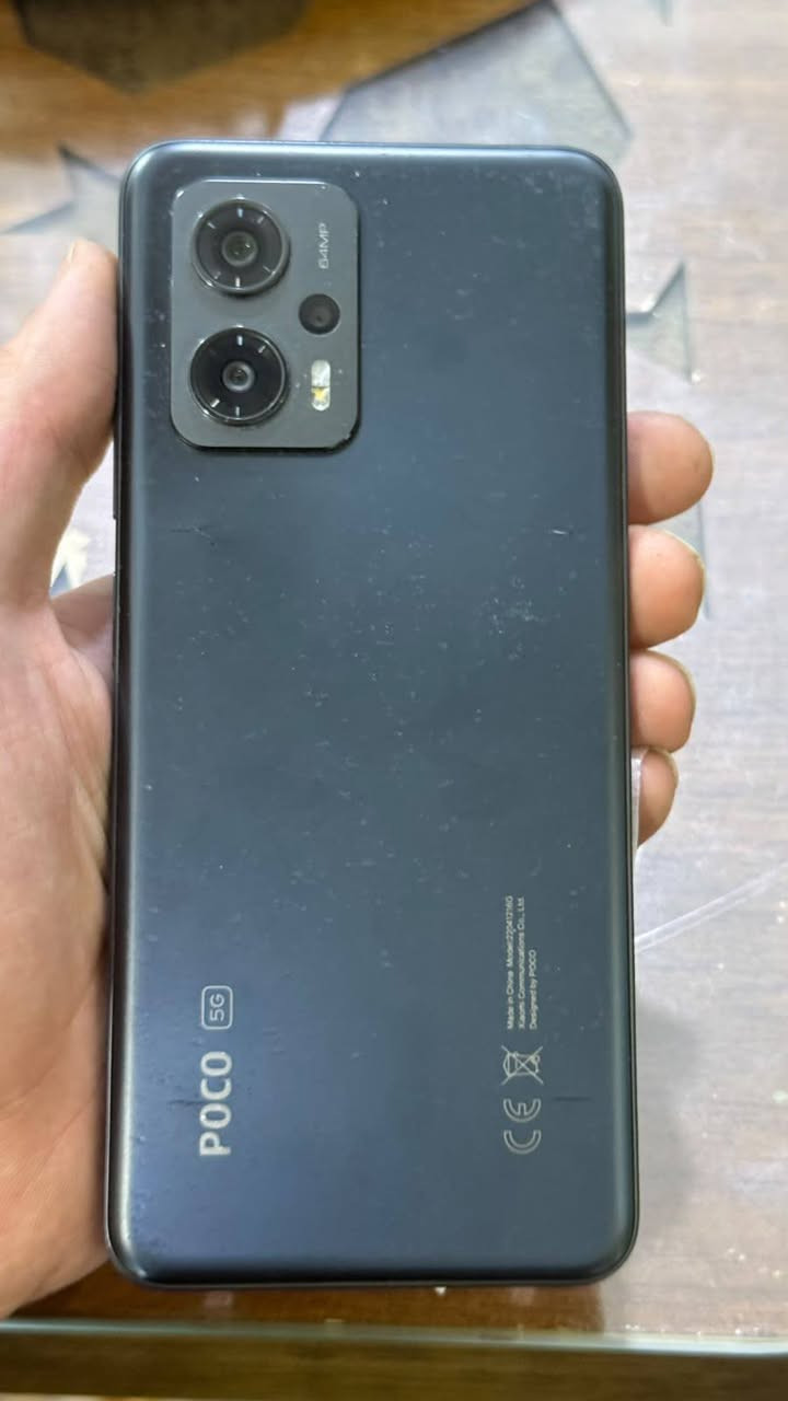 Poco x4 GT
السلام عليكم جهاز بوكو x4 GT
 الجهاز بي شخوط بل شاشة ممأثرات بل لمس ونمش بسبب الكفر  الجهاز ممبدل اي شي بي وكارتونتة وغراضة كاملة
 
واليسأل على مواصفاتة:

لمعالج: ثماني النواة Dimensity 8100 تكنولوجيا 5 نانو
التخزين / الرام: 128/256 جيجا بايت مع 8 جيجا رام
الكاميرا: خلفية ثلاثية 64+8+2 م.ب. / امامية 16 م.ب.
الشاشة: 6.6 بوصة بدقة 1080x2460 بها ثقب صغير
نظام التشغيل: اندرويد 12
البطارية: 5080 مللي أمبير

السعر:200 الف
الرقم:***********
مكاني نجف
