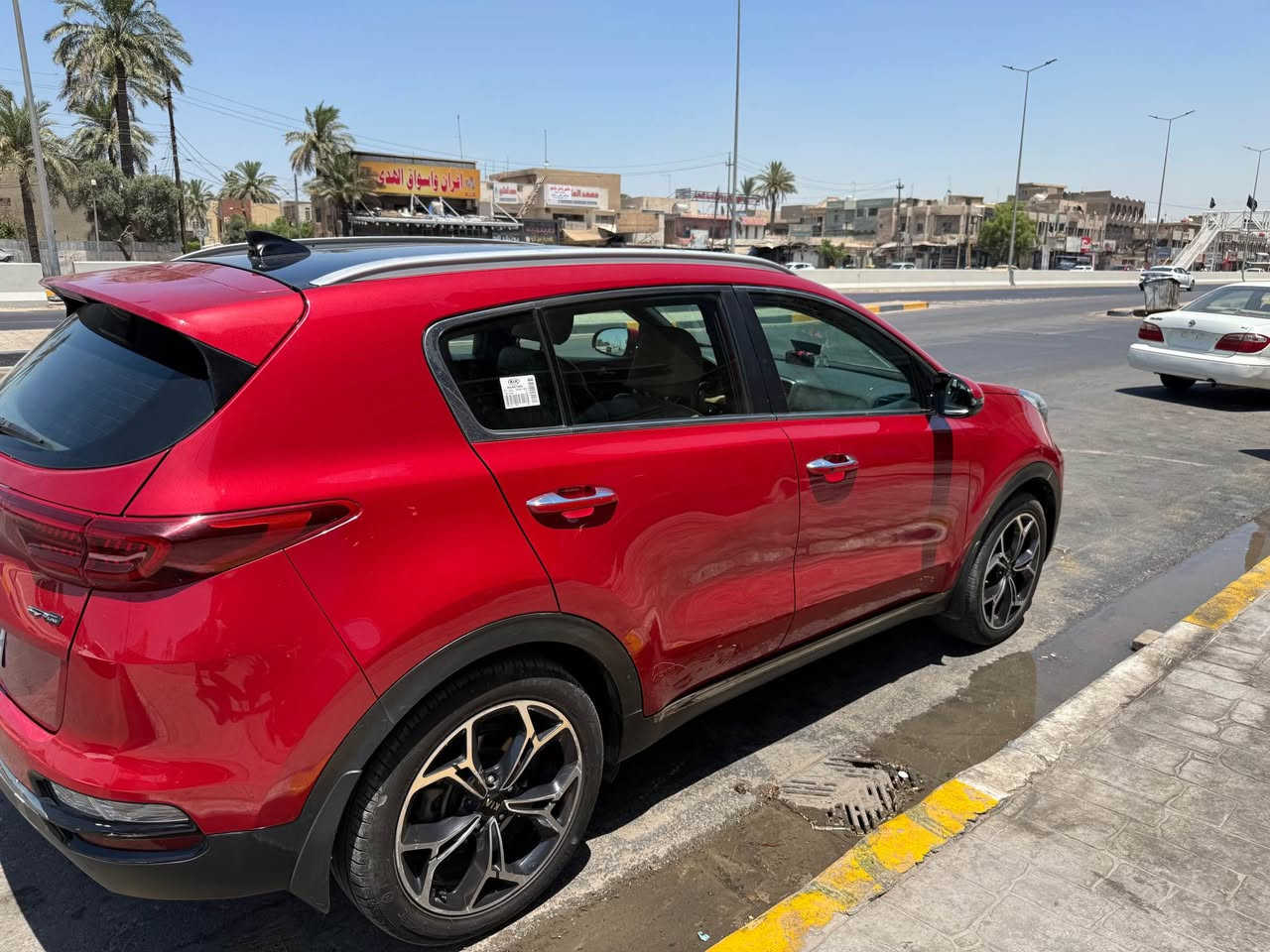 كيا سبورتج جي تي لاين 2020 خليجي 
مكفوله كفاله عامه من الصبغ والتبديل والضربه 
بيهه مكانات بارد فقط  
فوول مواصفات 
بنوراما 
بصمه 
تشغيل عن بعد 
صندوق كهرباء 
مري شفط 
داخل جلد 
كراسي كهرباء 
سايد بريك بصمه 
فول واحد عله واحد 
مكينه 2000 دوش المرغوب 
وعليهه ادامه كامله 
تبريد ثلج 
رقم بغداد بأسمي تحويل ثاني 
مكانه بغداد البلديات 
رقم الهاتف : *********** للاستفسار غير متواجد على الانترنيت 
السعر : ١٩٠ $ وبيهه مجال بغداد, العراق
