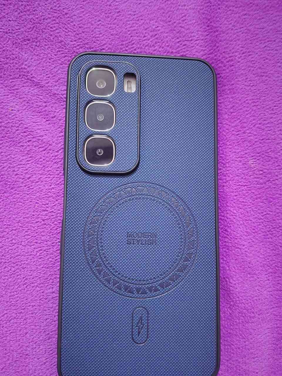 انفنكس هوت 60i
كامل ملحقات استعمال اسبوع فقط 
جهاز جديد زلغ مابي 
ذاكره 256 
غراض وياء 
1. شاحنه الاصليه مالته تدعم شحن سريع 
2. سماعاته الاصليه 
3  كارتونا مالته 
4. حافظه 
السعر 225 وبي مجال مكان كربلاء 
حولي 100 شارع. ابو مهدي المهندس


**إذا كنت صاحب هذا الإعلان وتريد حذفه لأي سبب، رجاءا أرسل رسالة إلى الدعم الفني**