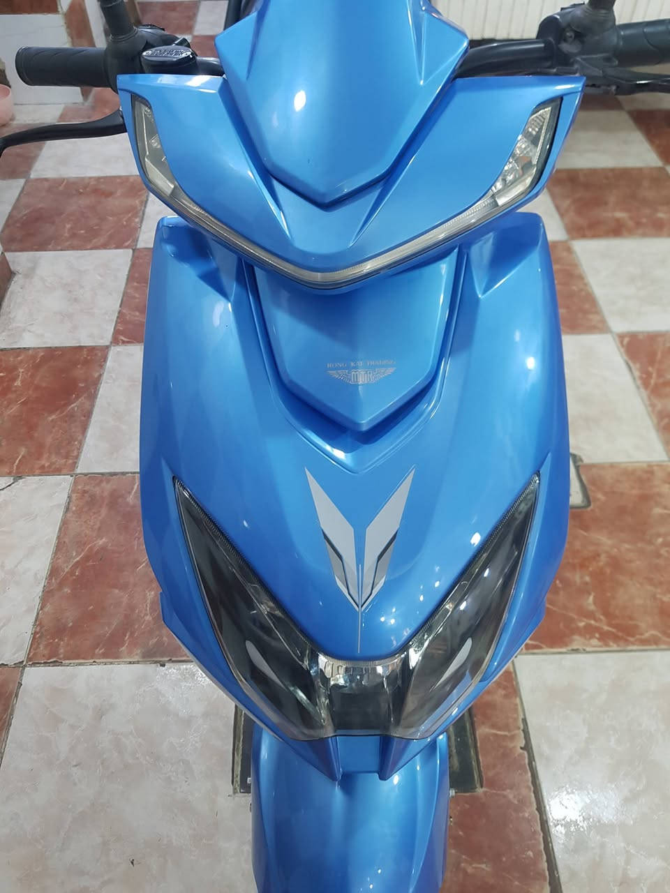 السلام عليكم دراجه شحن اخت جديده نوع خفاش mtr ماشيه ٦ الف سرعته ٧٠
٦بطاريات كرانيت سعرها ٦٠٠ الف للاستفسار اتصل *********** مكاني شارع فلسطين اوصليخ
