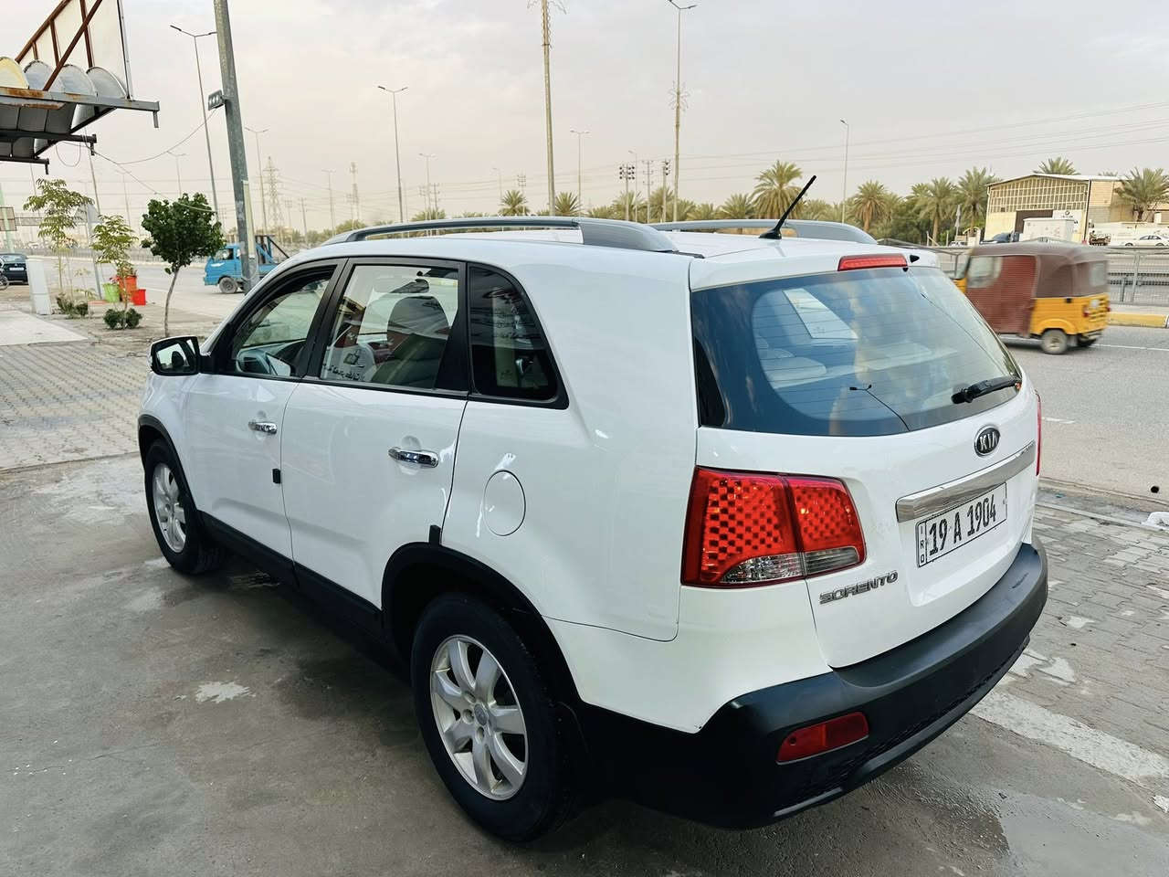 سورنتو 2012  خليجي كفاله السياره
ماشيه 70 km حقيقي 
مكينه 2400 (مكفوله بدون فتح)
7راكب 3قطع تبريد
مري شفط
تحكم ستيرن
اشاير بلمري 
رقم كربلاء مميز سنويه لل2031 
السعر144قفل  
***********
