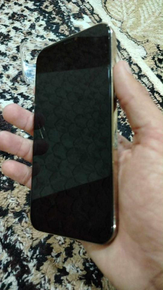 ايفون 12 برو ماكس
لون ذهبي 
بطارية 80 
مبدل شاشه 

السعر 300 المكان الحويجة الاتصال أو مراسله واتساب على الرقم ***********
